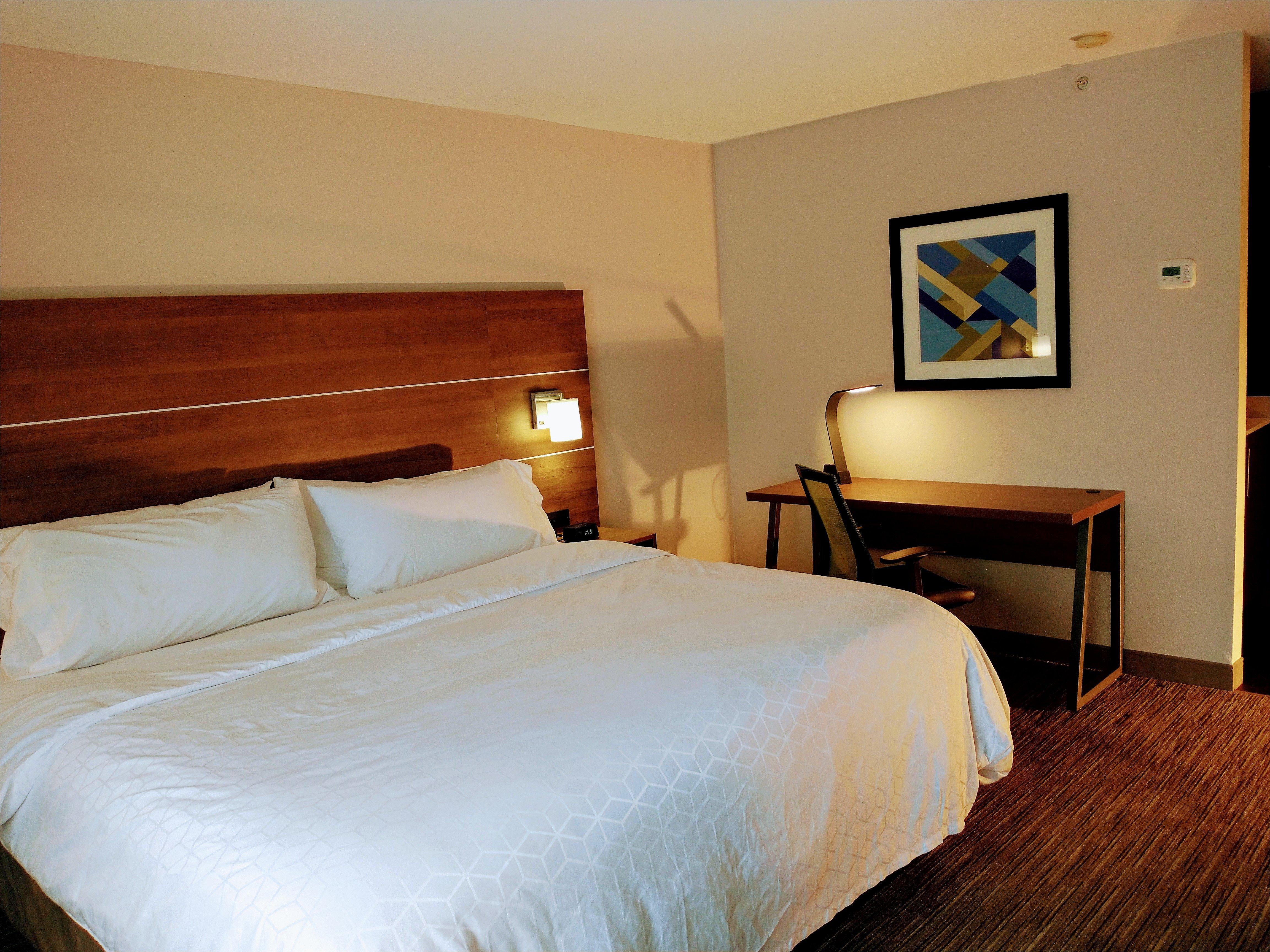 Holiday Inn Express Hotel & Suites Madison By Ihg Εξωτερικό φωτογραφία