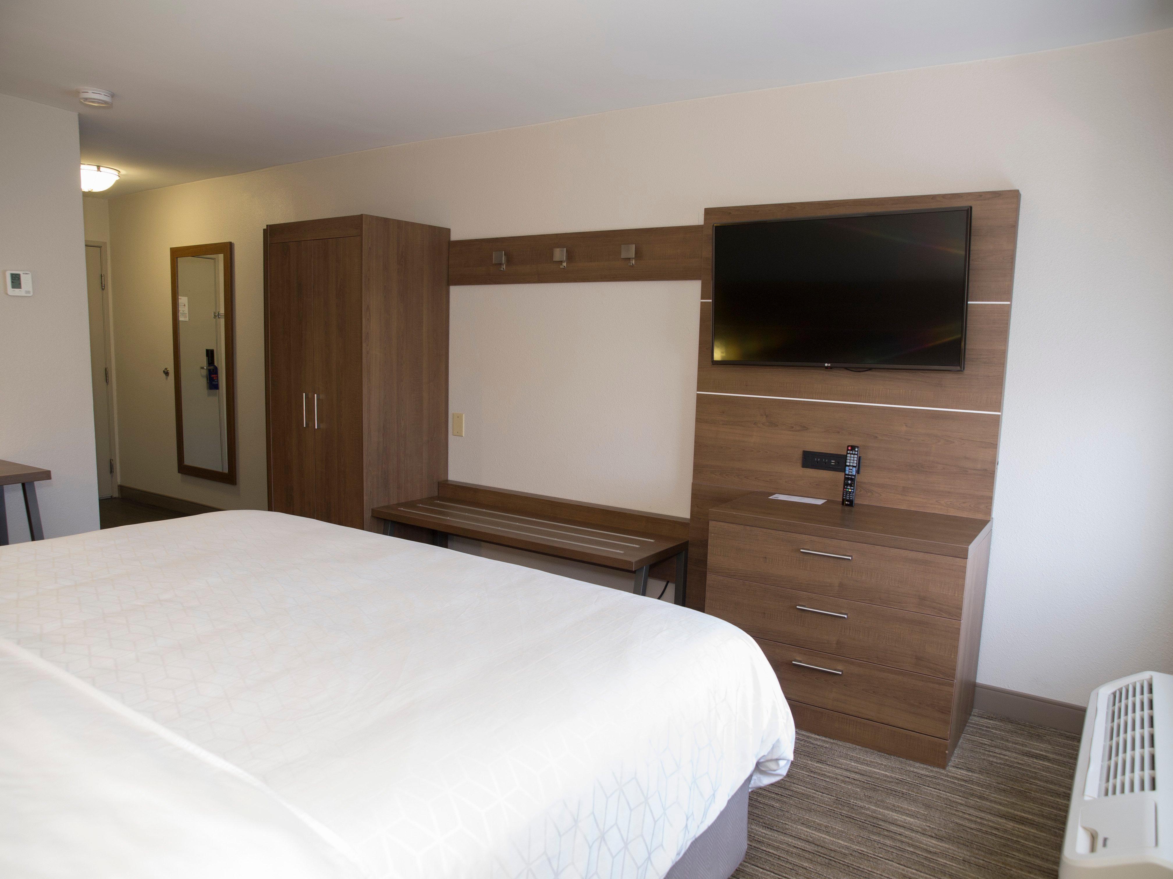 Holiday Inn Express Hotel & Suites Madison By Ihg Εξωτερικό φωτογραφία