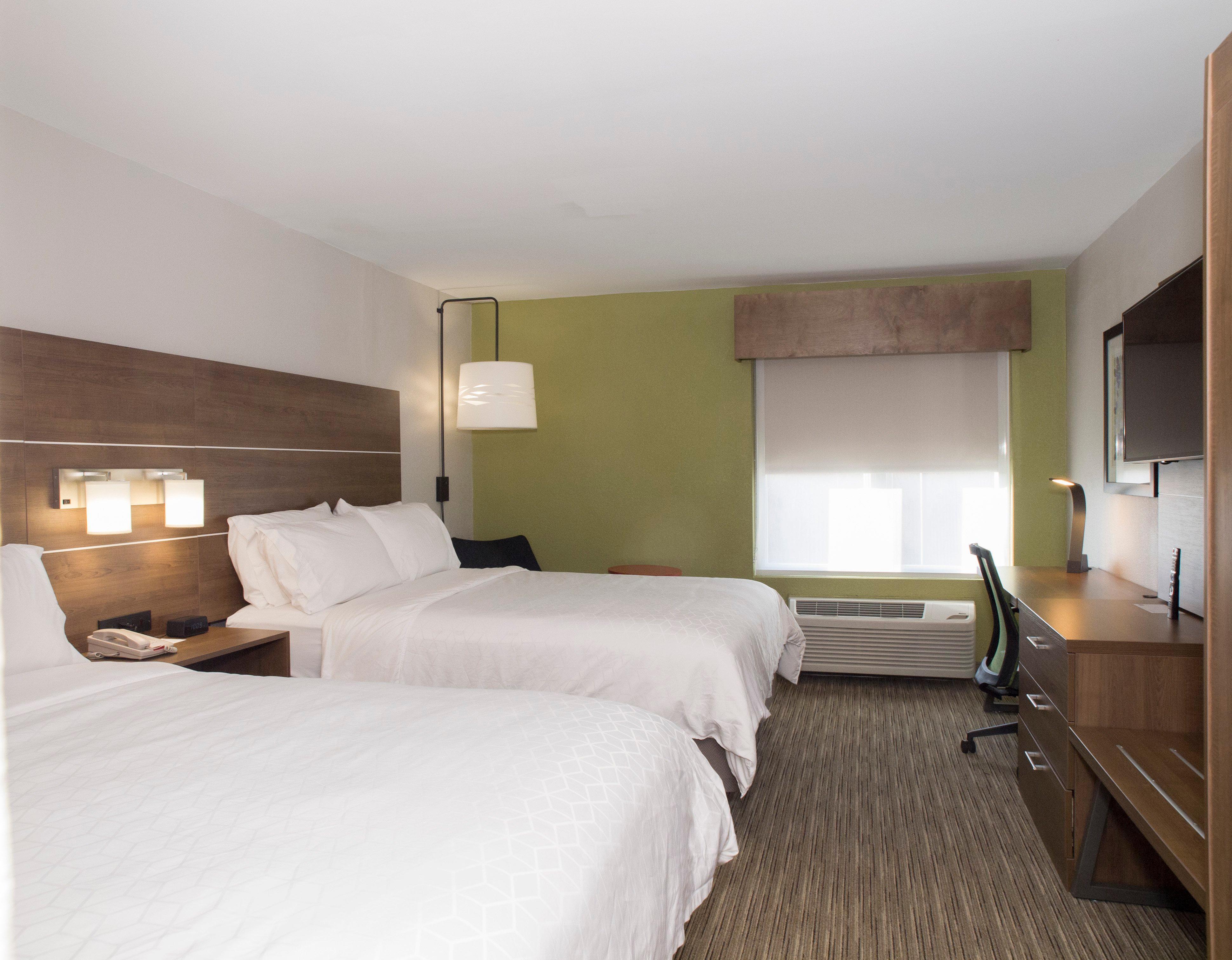 Holiday Inn Express Hotel & Suites Madison By Ihg Εξωτερικό φωτογραφία