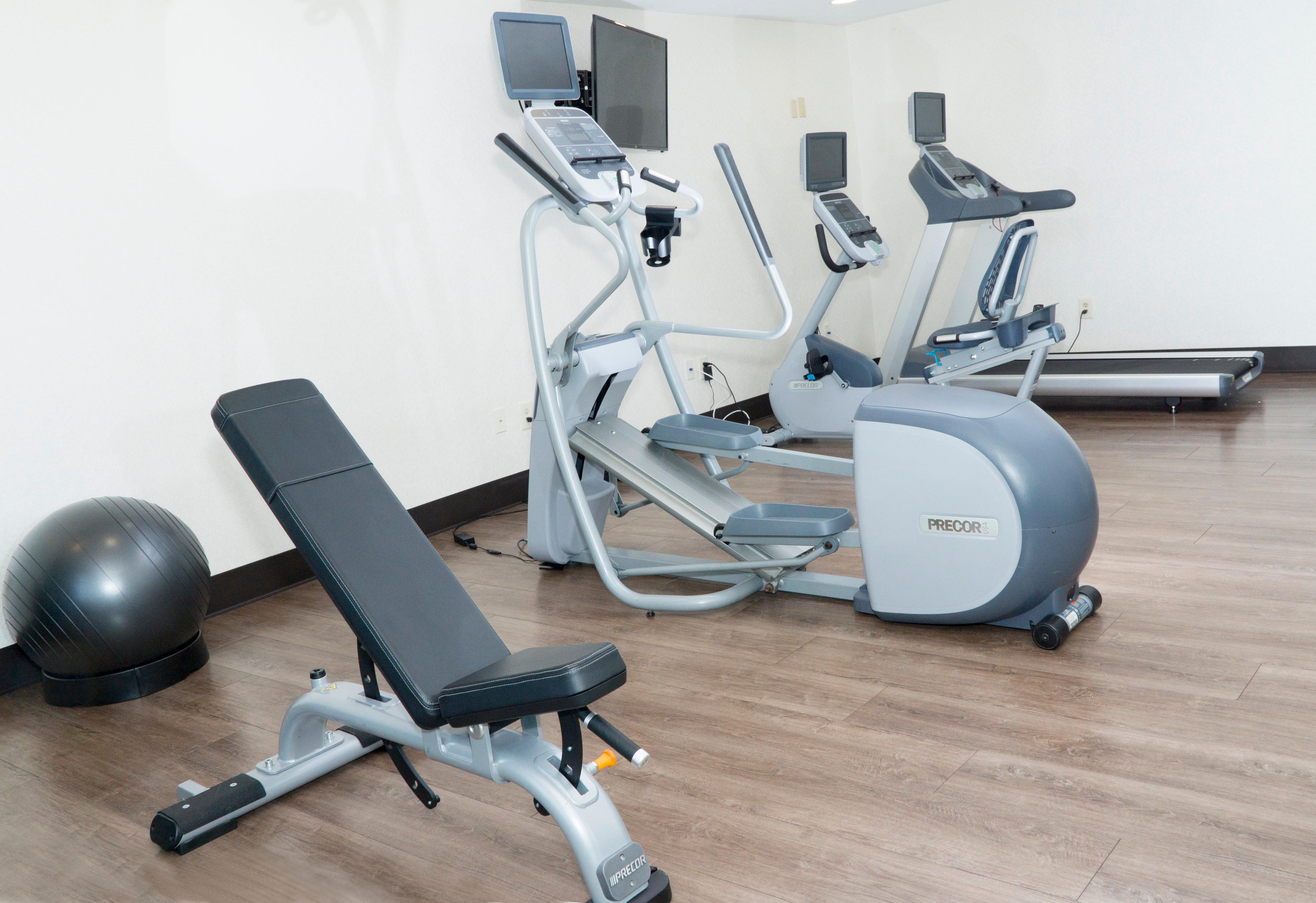Holiday Inn Express Hotel & Suites Madison By Ihg Εξωτερικό φωτογραφία